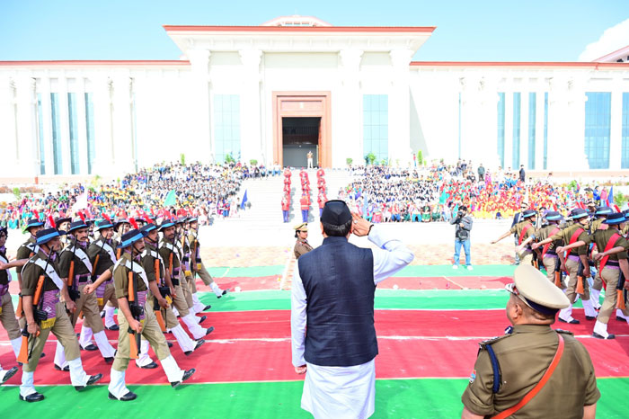 मुख्यमंत्री पुष्कर सिंह धामी, विधानसभा परिसर भराड़ीसैंण, गैरसैंण (चमोली) में