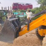 हिस्ट्रीशीटर तारा सिंह की अवैध संपत्ति पर चला बुलडोजर